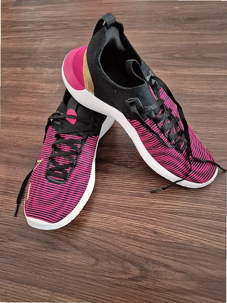 NIKE FREE RUN FLYKNIT NEXT NATURE Laufschuhe berry gold Größe 40.5