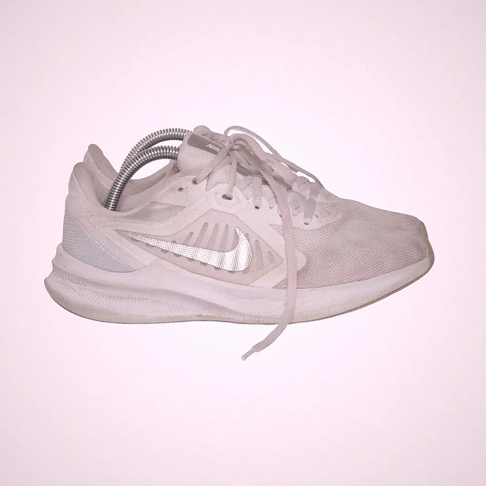Nike, Laufschuhe, Größe: 37 1/2, Downshifter, Weiß, Damen #pOl