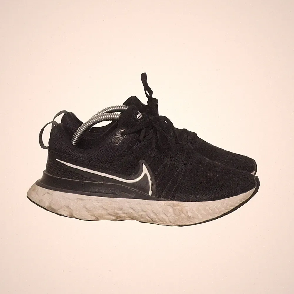 Nike, Laufschuhe, Größe: 37 1/2, model: react infinity run flyknit, Schwarz #cM9