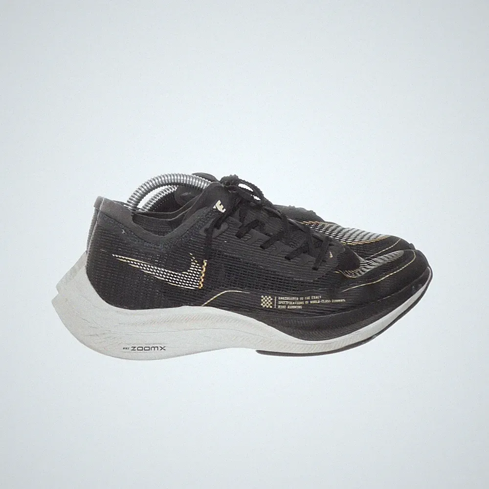 Nike, Laufschuhe, Größe: 38 1/2, CU4123-001, Schwarz/Weiß/Gold, Damen #SYK