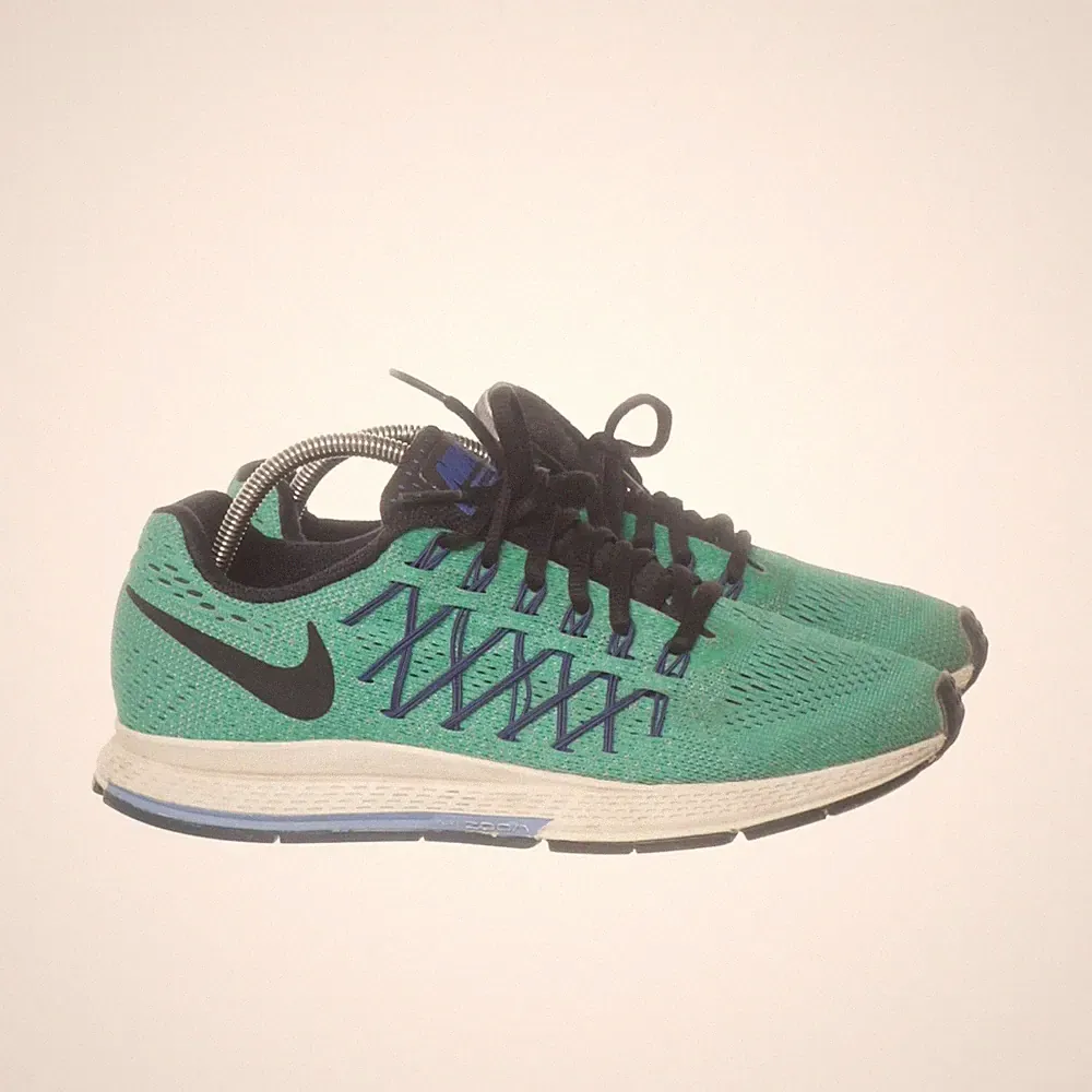 Nike, Laufschuhe, Größe: 38 1/2, ZOOM PEGASUS 32, Grün/Blau/Schwarz, Damen #Emy