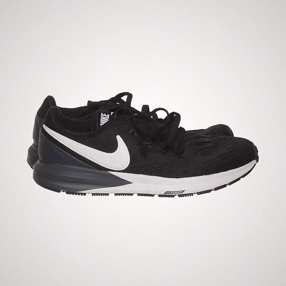 Nike, Laufschuhe, Größe: 39, model: zoom structure 22, Schwarz/Weiß, Damen #Y48
