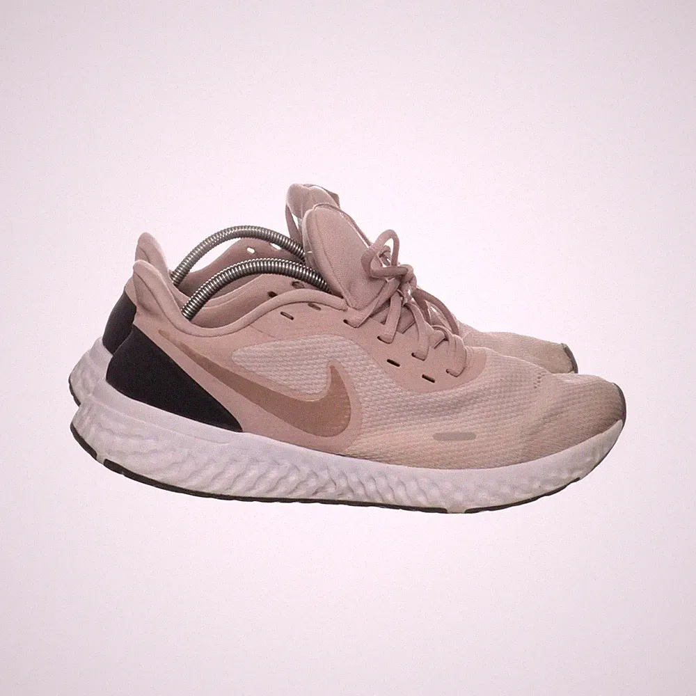 Nike, Laufschuhe, Größe: 43, model: revolution, Pink, Damen #Wi4