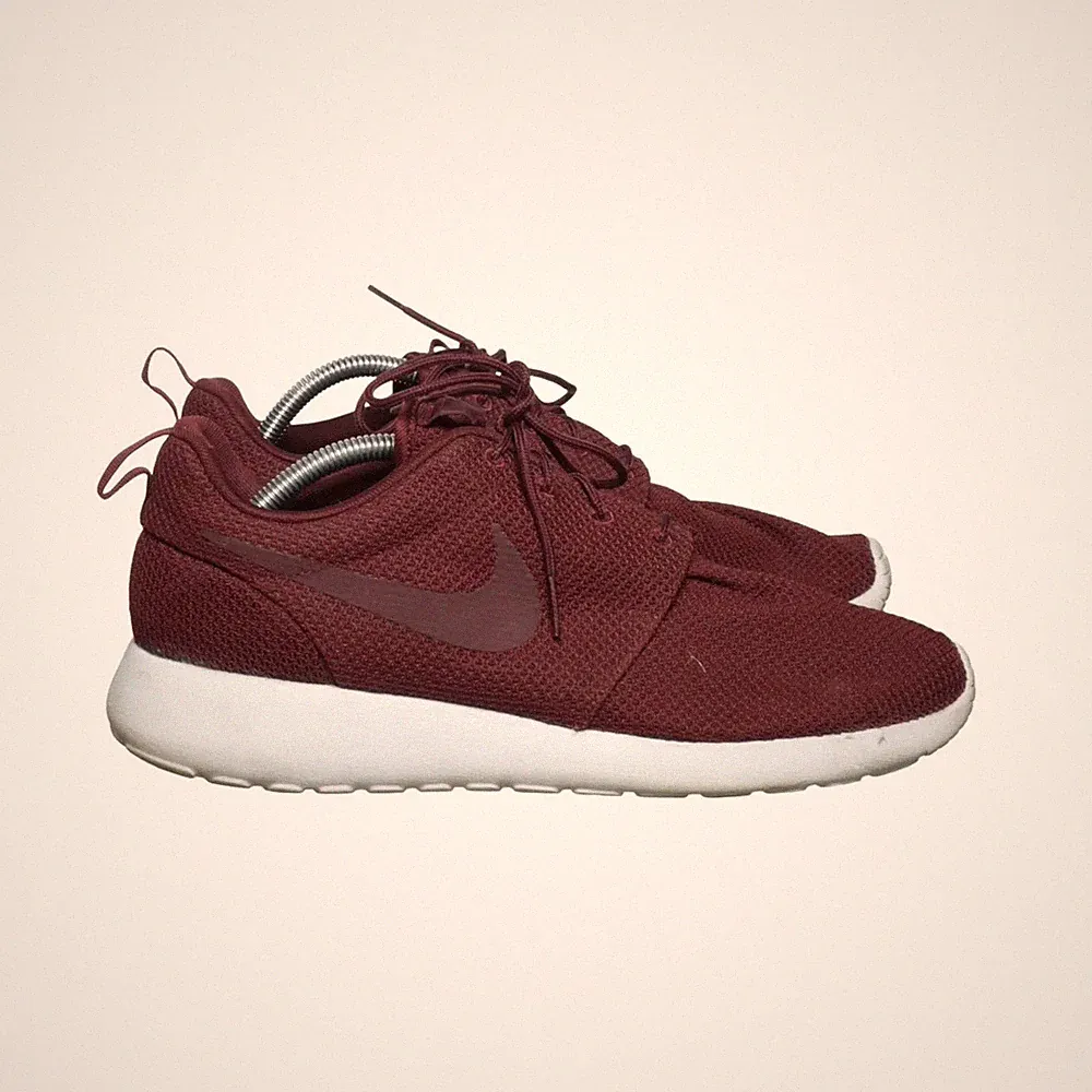 Nike, Laufschuhe, Größe: 44 1/2, Rot, Damen #sBr