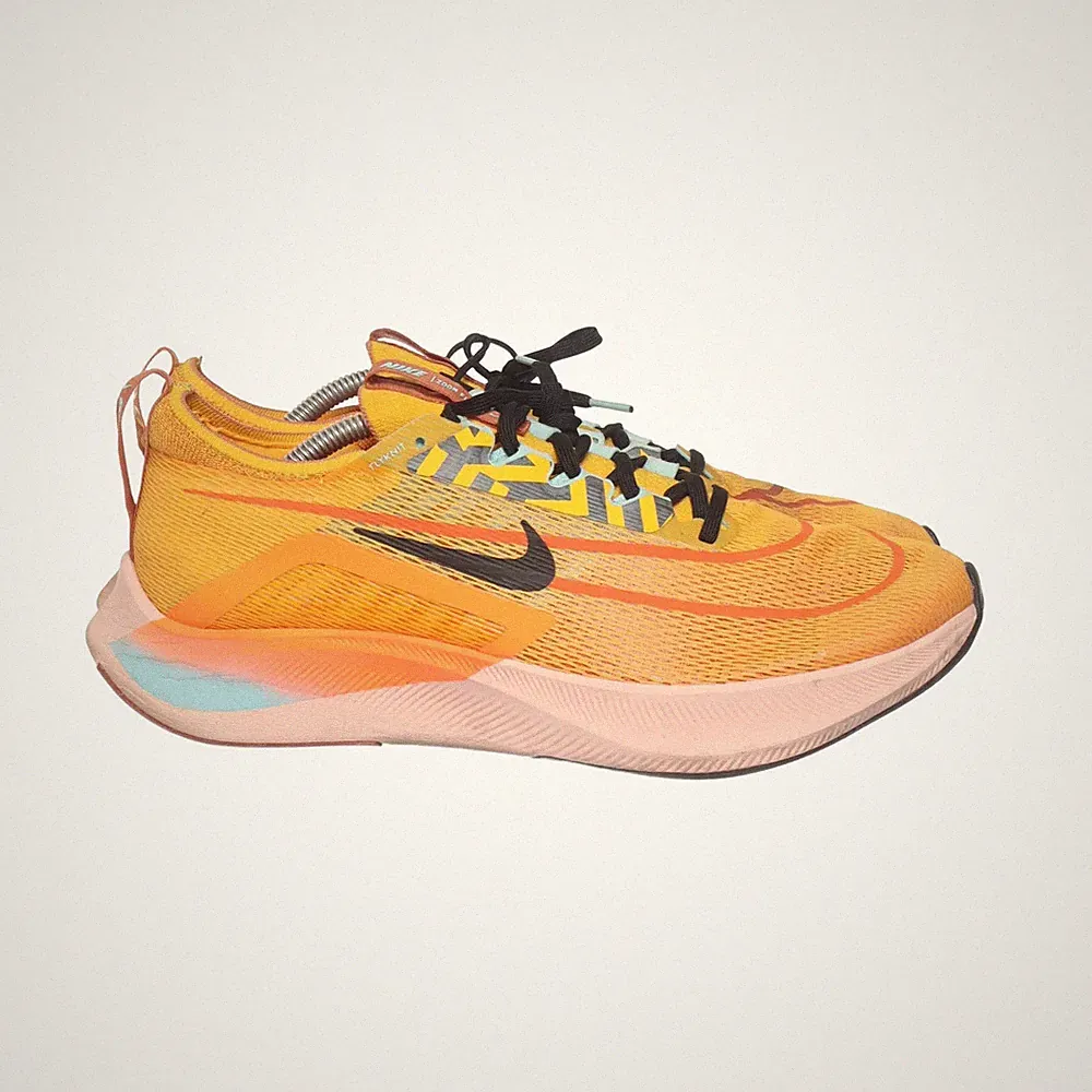 Nike, Laufschuhe, Größe: 45 1/2, Zoom Fly 4, Orange/Gelb/Schwarz #HIM