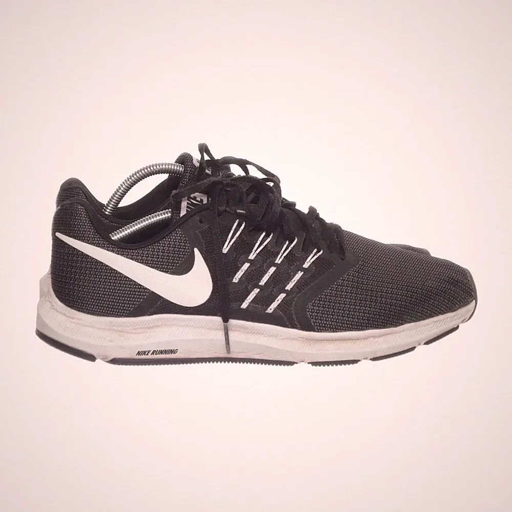 Nike, Laufschuhe, Größe: 45, RUN SWIFT, Schwarz, Unisex (Erwachsene) #muc