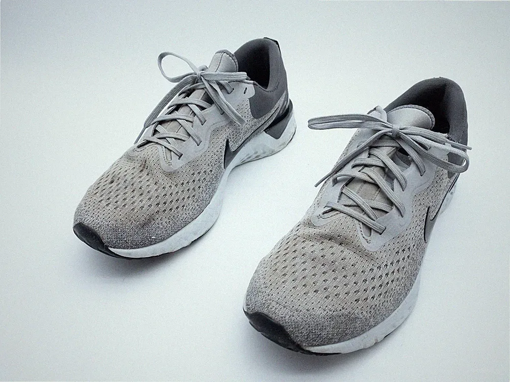 Nike Odyssey React Damen Laufschuh Sportschuh Sneaker Gr 42 EU Art 21050-45