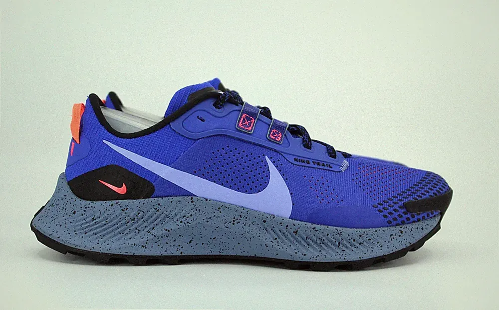 Nike Pegasus Trail 3 Trailrunningschuhe UK 6,5 Lapis Blue Crimson DA8698-401