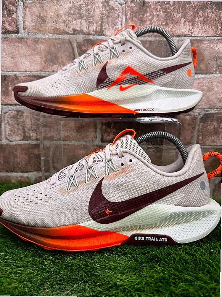 Nike Pegasus Trail 5 DV3865-602 Sneaker Damen UK 6,5 Silt Red Laufschuhe