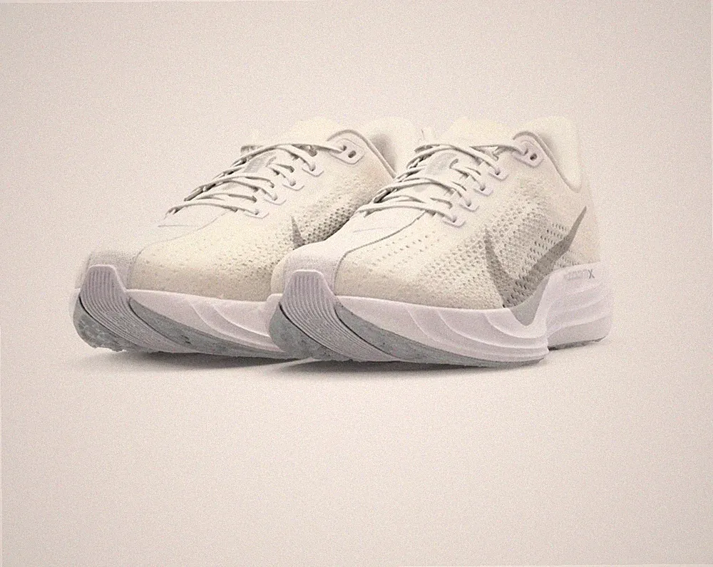 Nike Performance PEGASUS PLUS - Laufschuh Straße - white/pure platinum/wolf grey