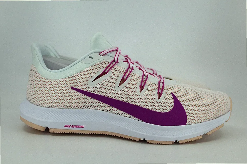 Nike Quest 2 Laufschuhe UK 5 Summit White Fire Pink CI3803-102