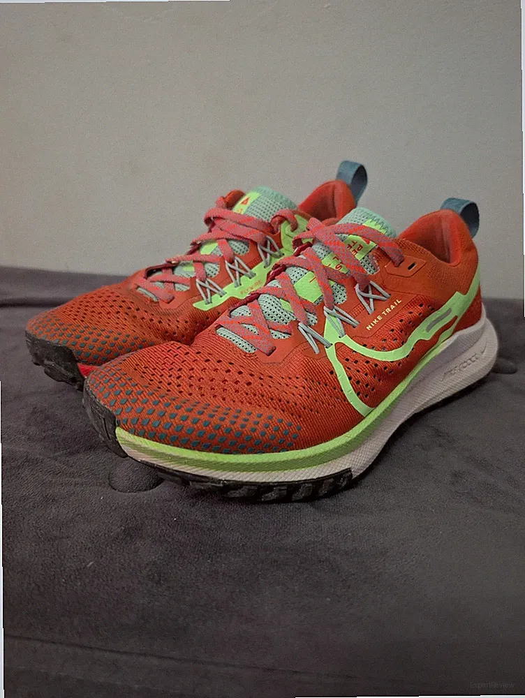 Nike React Pegasus Trail 4 Mantra Orange/Ghost Green Laufschuhe Turnschuhe UK 5