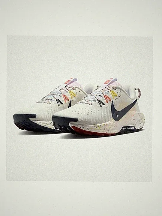 Nike ReactX Pegasus Trail 5 Damen EU 40,5 US 9 DV3865-102 Laufschuhe