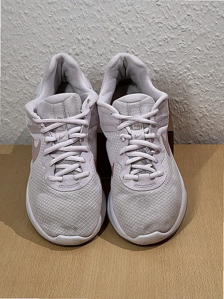 Nike Revolution 6 Next Nature - Damen Laufschuhe - Gr. 41 - Hellrosa/Lila