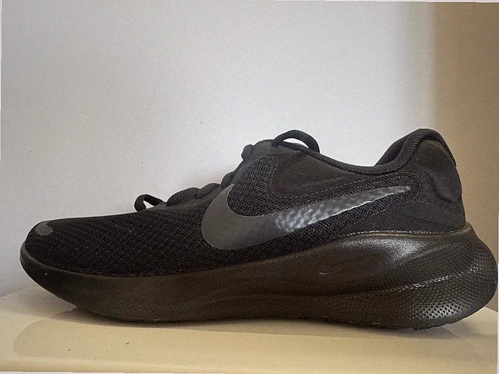 Nike Revolution 7 Straßenlaufschuhe Damen UK 6 EU 40 REF 1923+