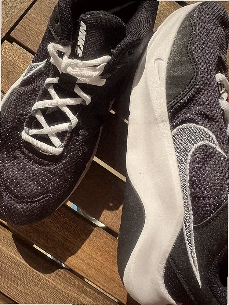 Nike Running Damen Laufschuhe Größe 40 gebraucht sehr gut, fällt aus wie 39