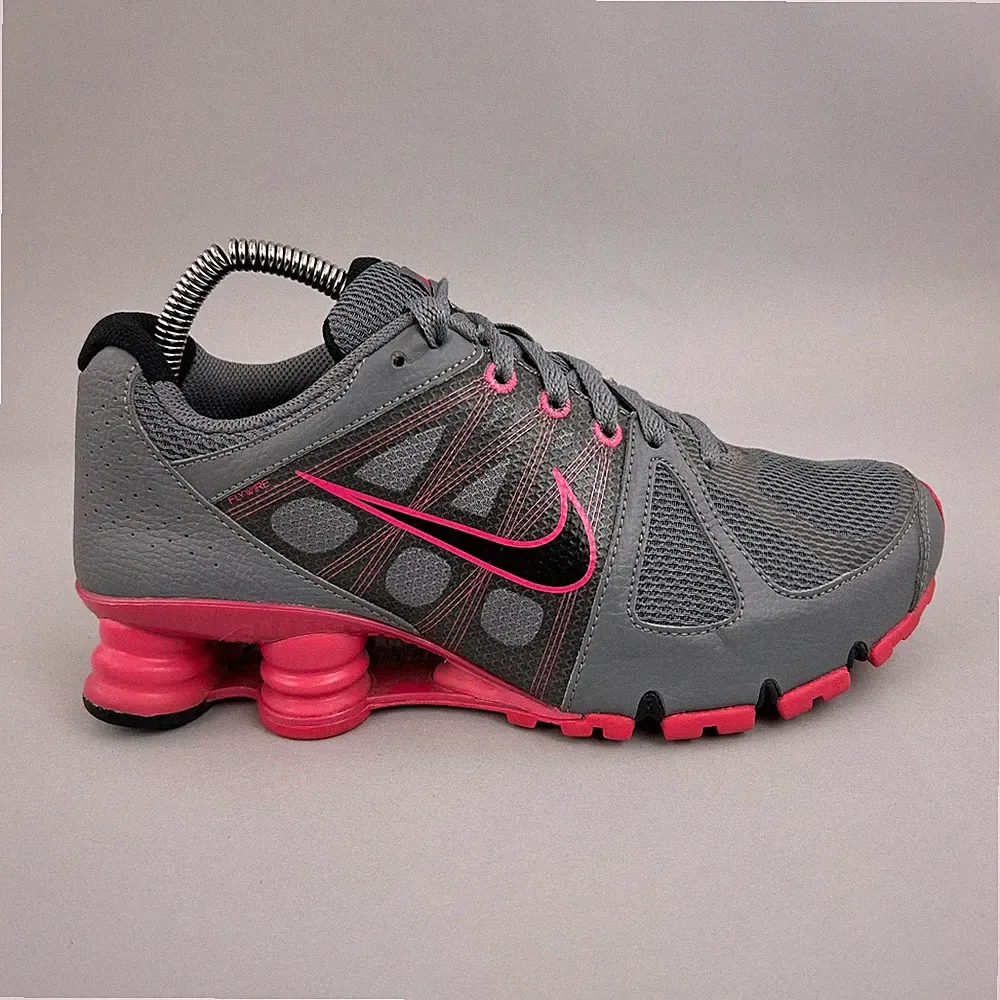 Nike Shox Turnschuhe Damen UK 6 Grau Pink Agent Laufschuhe Dämpfung Low Top
