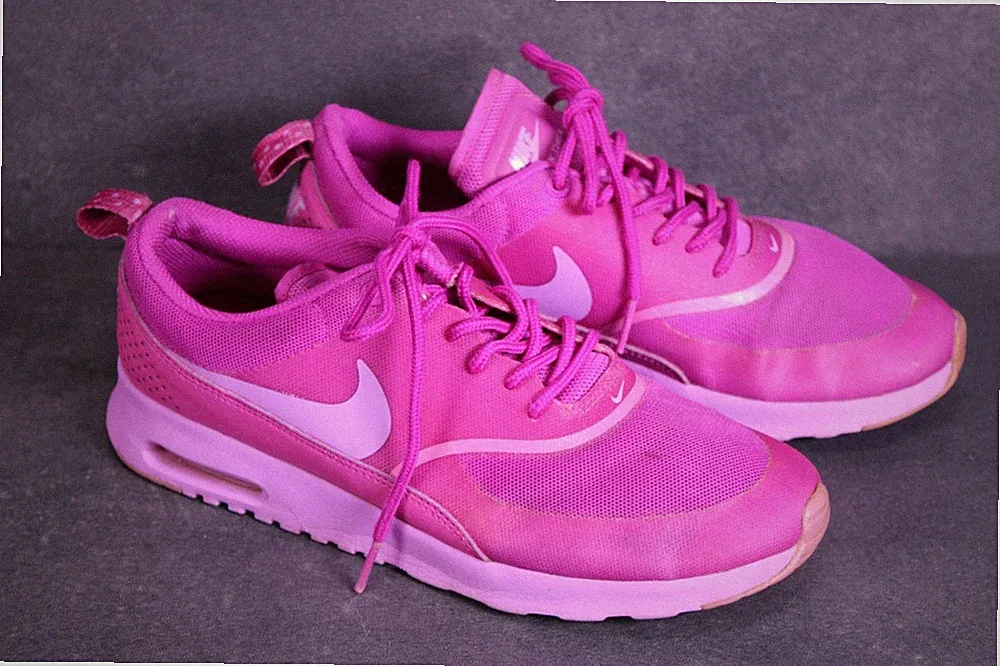Nike Sneaker Air Max Thea Damen Sportschuhe Gr. 39 pink fuchsia Laufschuhe BS699