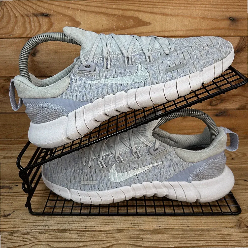 Nike Turnschuhe Damen Größe UK 4 Free Run 5.0 Pure Platinum Barfuß Minimalschuhe