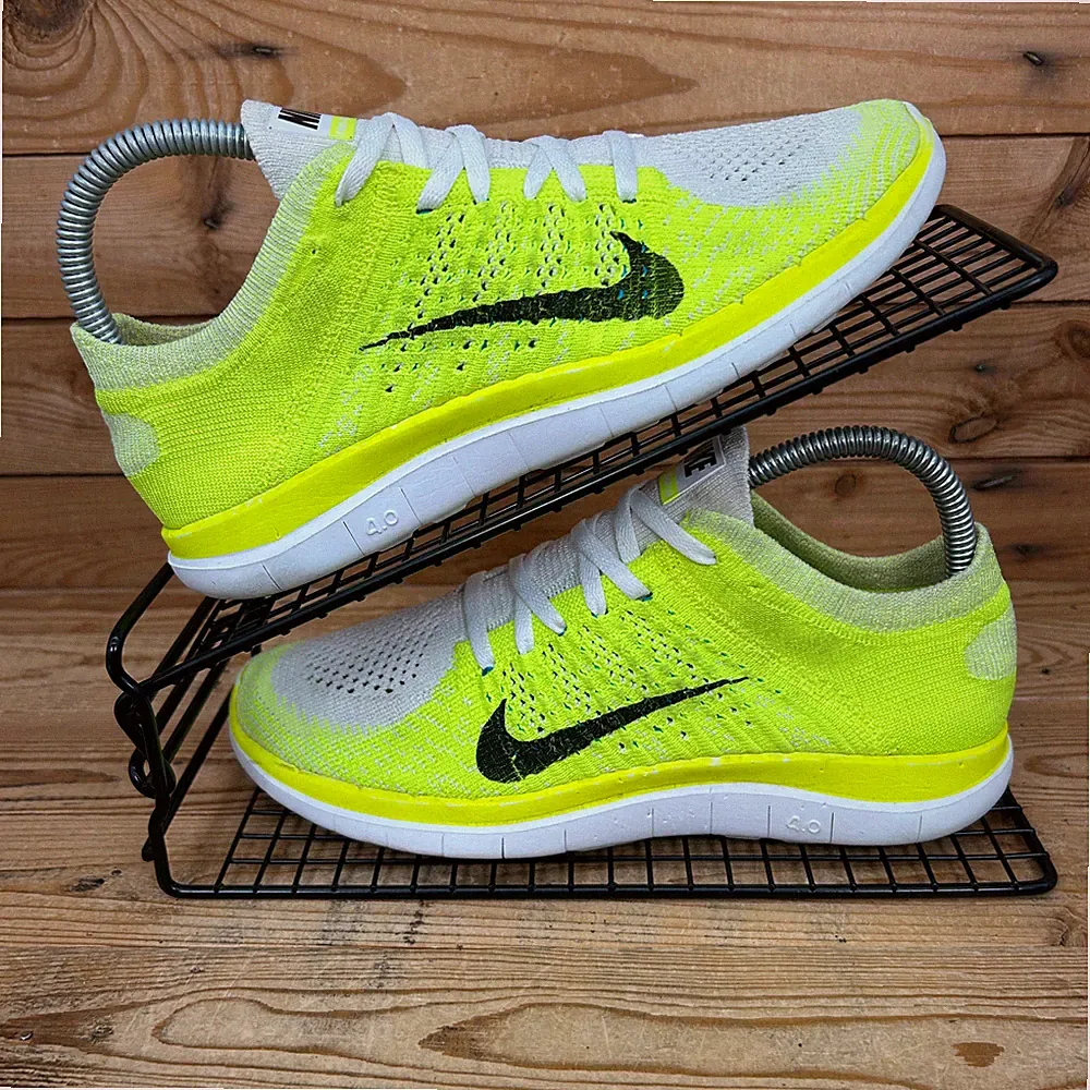 Nike Turnschuhe Damen Größe UK 4 Free Running Flyknit 4 White Volt Barfußschuhe