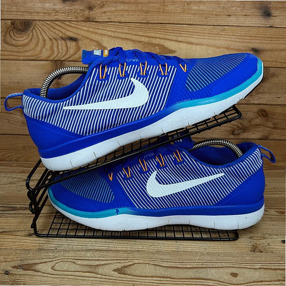 Nike Turnschuhe Herren Gr. UK 9,5 Free Train Vielseitigkeit Blau Barfuß Laufen Fitnessschuhe