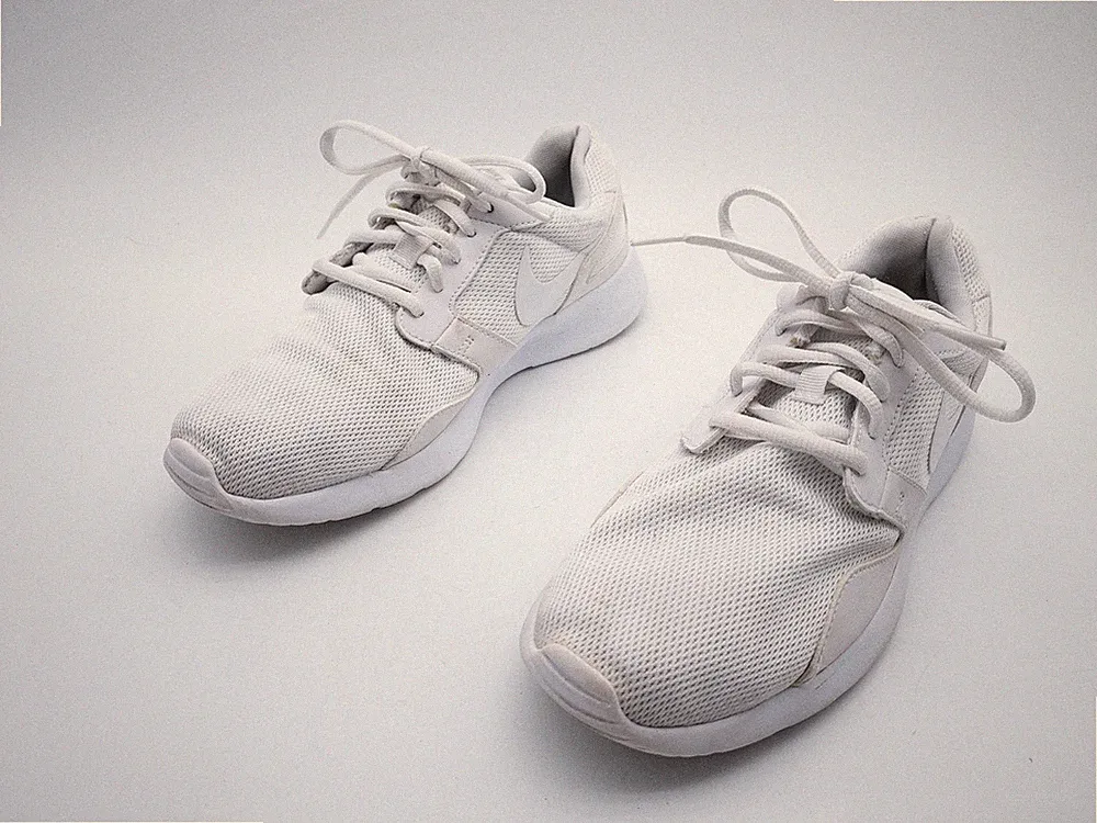 Nike Unisex Sneaker Laufschuh Sportschuh Freizeitschuh Gr. 42,5 EU Art. 41068-10