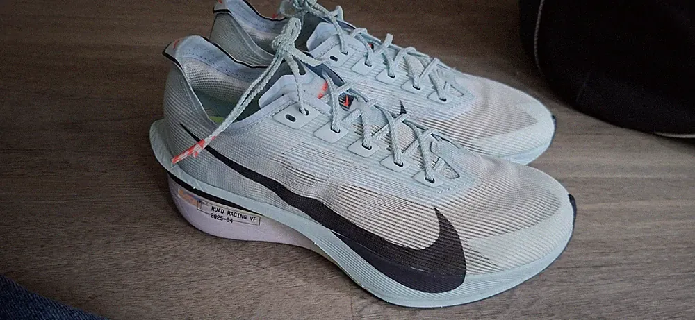 Nike ZoomX Vaporfly Next% 4 Glacier Blue Damen Laufschuhe 40,5 hellblau