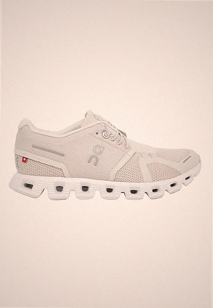 On Cloud 5 Damenschuhe Sportschuhe Laufschuhe Freizeit Sneaker Weiß 59.98773
