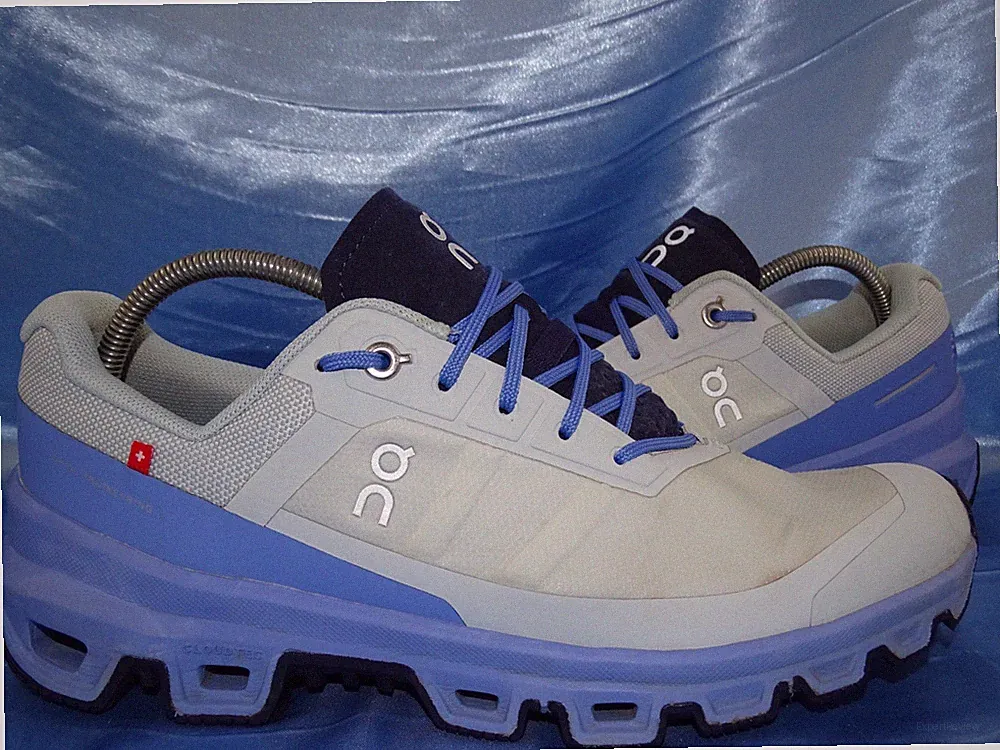 ON CLOUD HELION BLAU SCHUHE GR 40 RUNNING LAUFSCHUHE CLOUDTEC SNEAKER SWISS D93