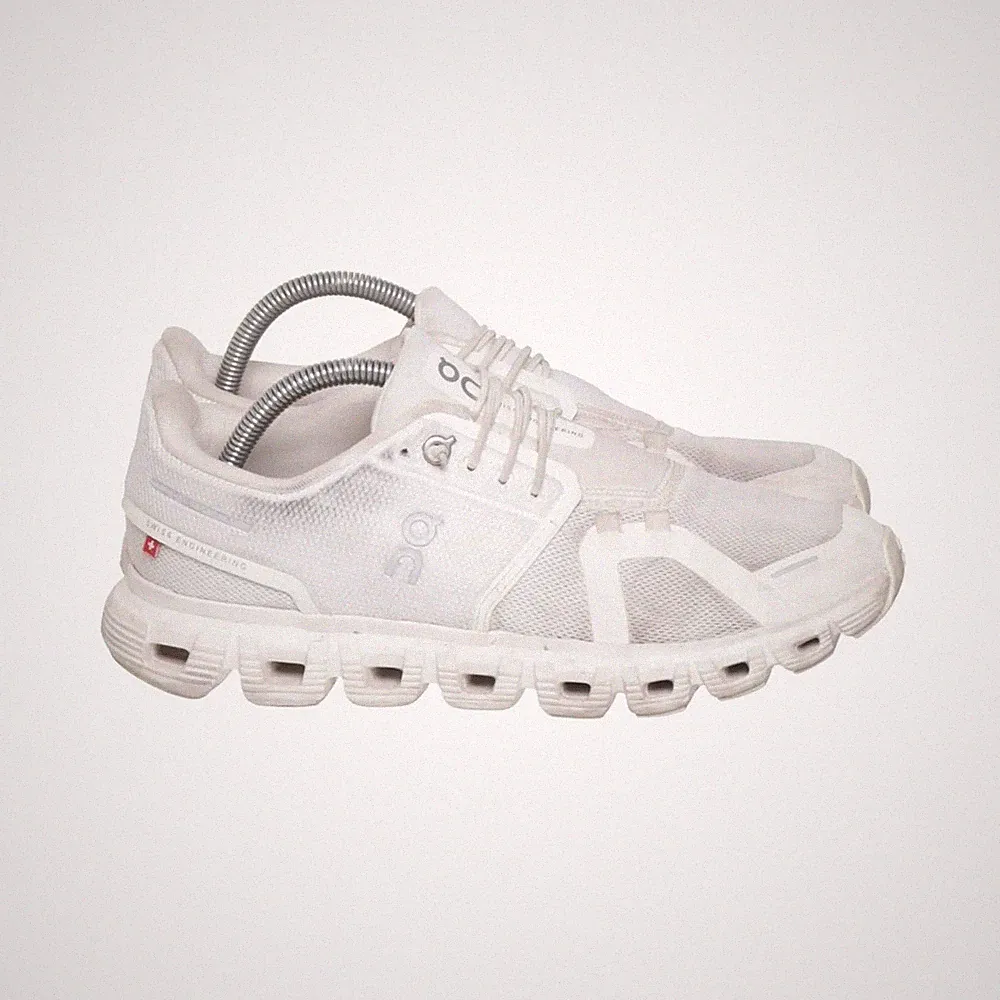 On Cloud, Laufschuhe, Größe: 39, Weiß, Damen #b3f