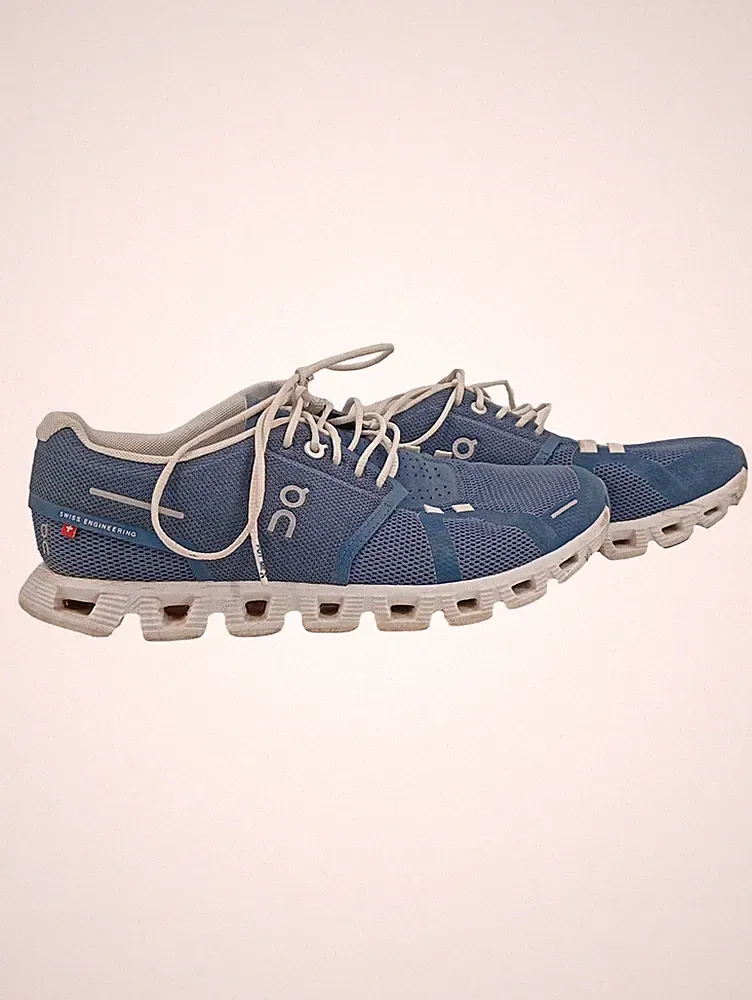 On Cloud Laufschuhe Sportschuhe Sneaker Blau Damen Gr. 39