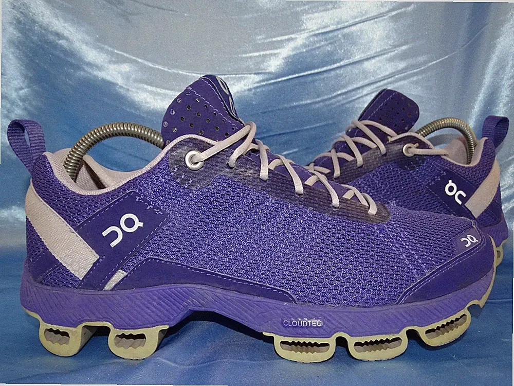 ON CLOUDSURFER LAUFSCHUHE GR 38 39 ON RUNNING CLOUD CLOUDTEC SCHUHE LILA SNEAKER