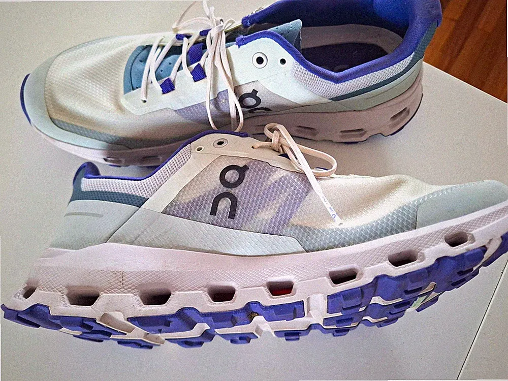 On Cloudtec Damen Laufschuhe Sneaker Mesh atmungsaktiv Schnürung EU 43 weiß