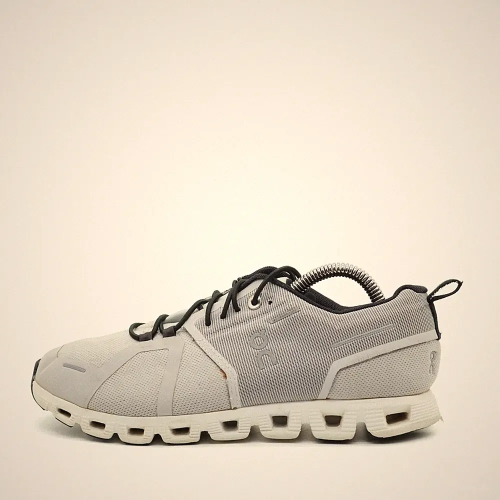 On Damen Cloud Schuh Grau Weiß Mesh Niedrig Atmungsaktiv Laufschuh EU 38.5