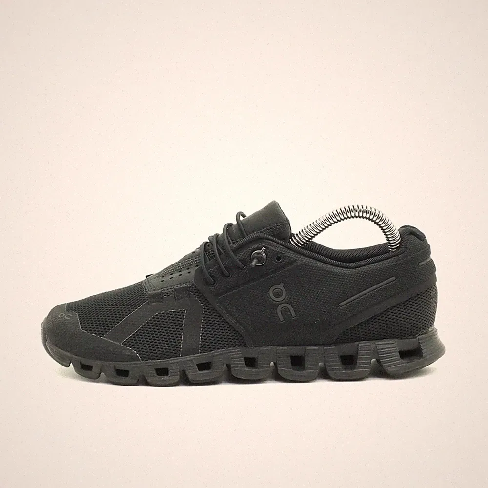 On Damen Cloud Sneaker EU 37 Schwarz Mesh Niedrig Leichtgewicht