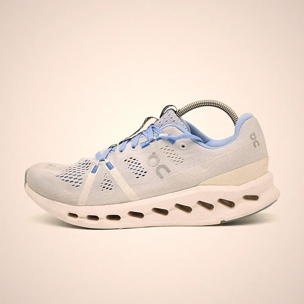 On Damen Cloudstratus Sneaker EU 38.5 Hellblau Weiß 3WD10441203