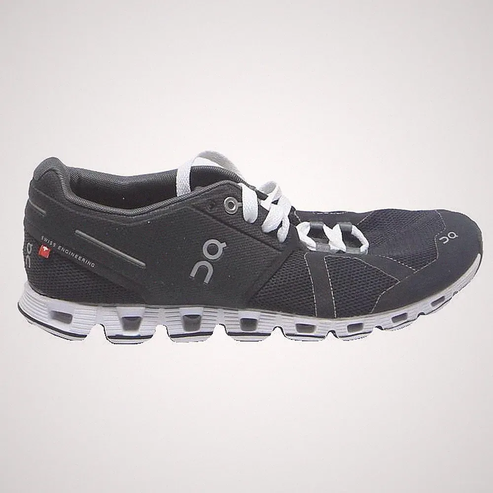 ON Damen Trainingsschuhe Schwarz Weiß Synthetik UK 6.5 Leicht Laufschuhe