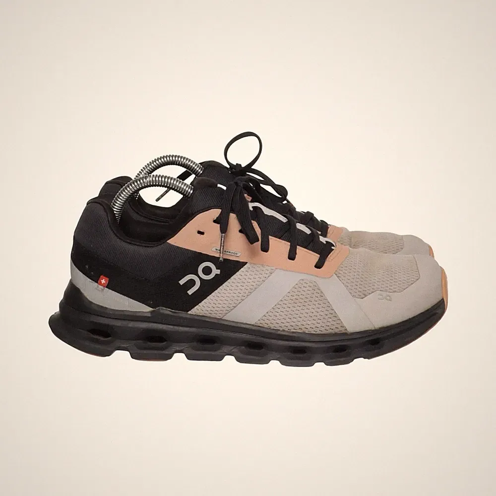 On, Laufschuhe, Größe: 41, Schwarz/Beige, Damen #Emo