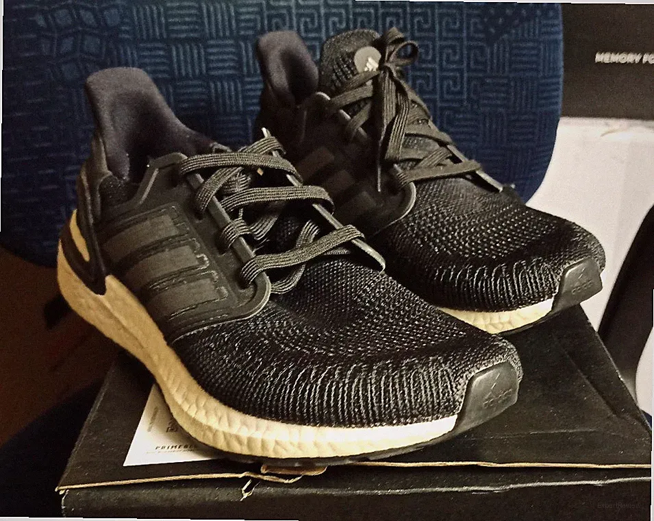 !!! Original Adidas ULTRABOOST 20 Laufschuhe Damen Schwarz UK Größe 6 EF1043 !!!