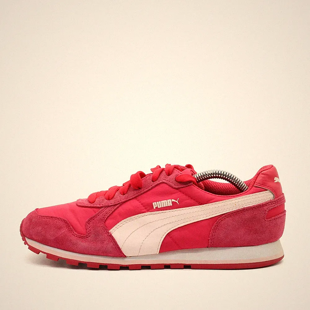 PUMA Damen 358770-10 Sneaker Pink Wildleder, gepolstert Retro-Laufschuh EU 38