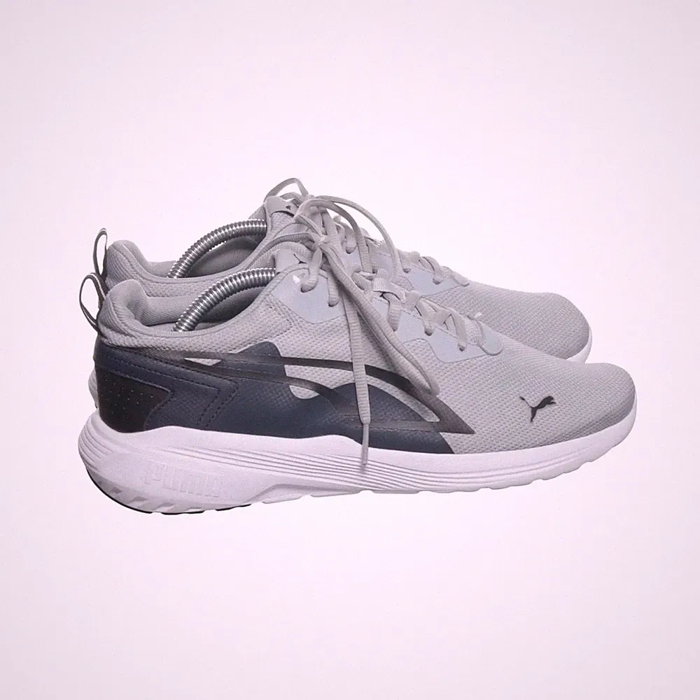 Puma, Laufschuhe, Größe: 43, Grau, Damen #JG4