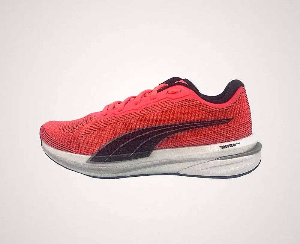PUMA Schuhe Größe 37,5 Damen Laufschuhe Fitness PUMA Liberate Nitro Rot Premium