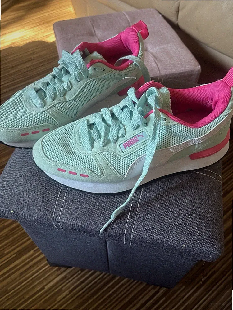 Puma Sneaker Laufschuhe Damen Gr. 37 mint Pink