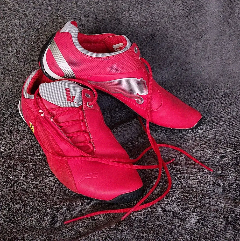 Puma Sport/Laufschuhe Gr. 36 - wie neu