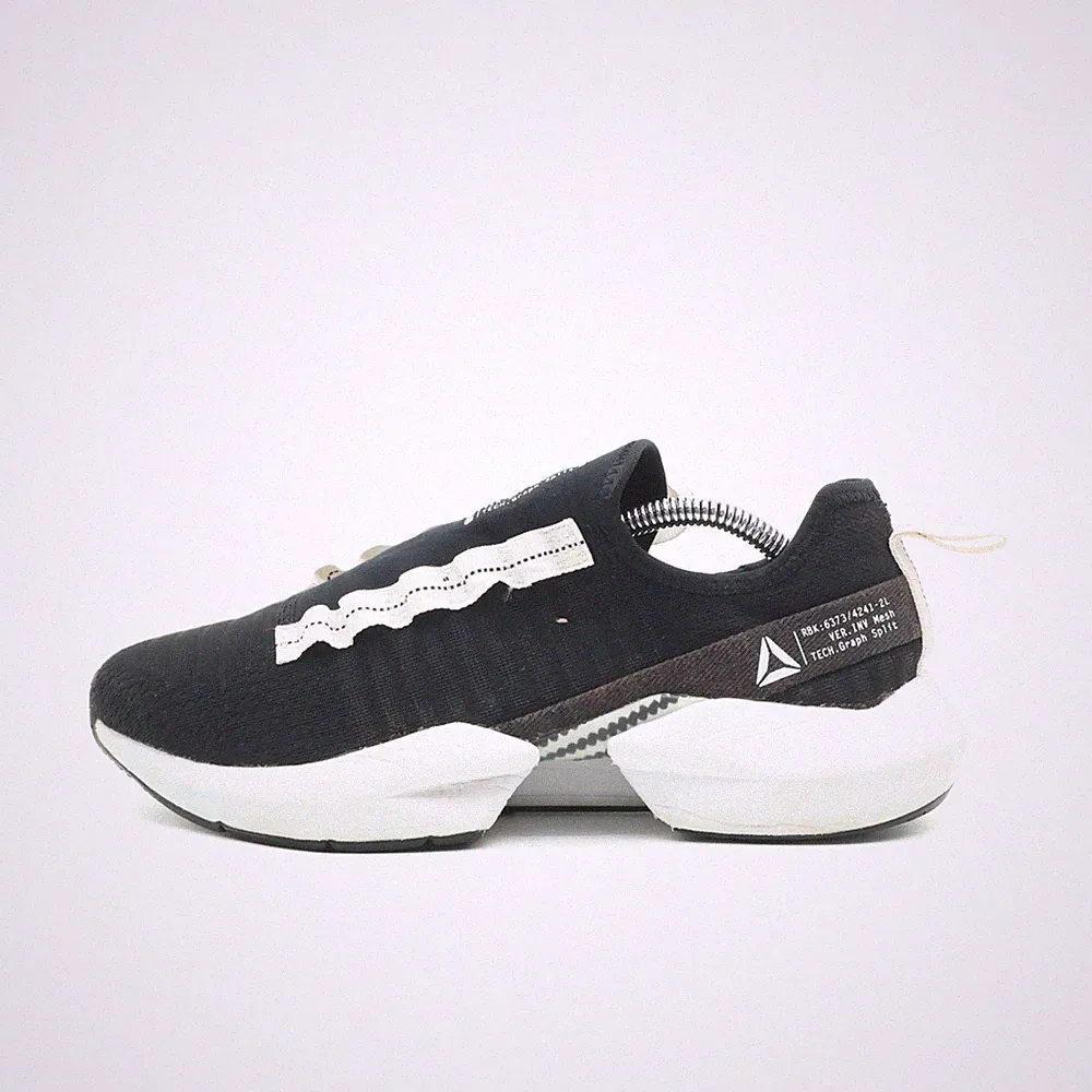 Reebok Damen RBK-6373/818 Laufschuhe Schwarz Weiß Mesh Split Sneaker EU 38,5