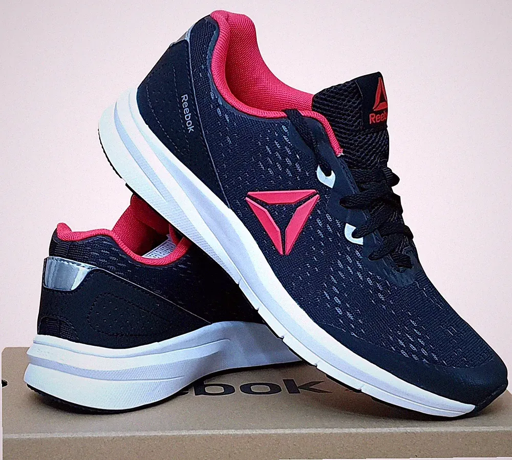 Reebok Damen Runner 3.0 Walking Running Sneaker UK 4 schwarz weiß pink UVP 45£