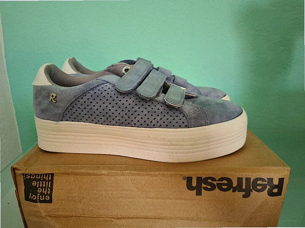 REFRESH Damen Sneaker Sommerschuhe Plattform Laufschuhe Stylisch Grau Gr. 39 EU