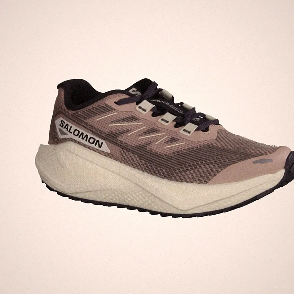 Salomon Aero Blaze 3 GRVL Damensportschuhe, Laufschuhe, Textil, Vanille/Grey
