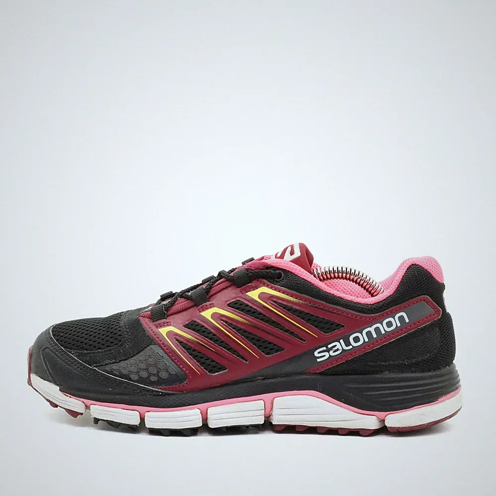 Salomon Damen X-Wind Pro Laufschuh Schwarz/Rot/Gelb Trail-Laufschuhe EU 38 1/3