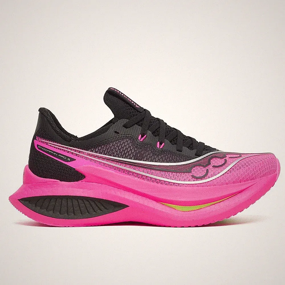 Saucony Endorphin Pro 5 Women black shock pink Laufschuhe Joggingschuhe Damen